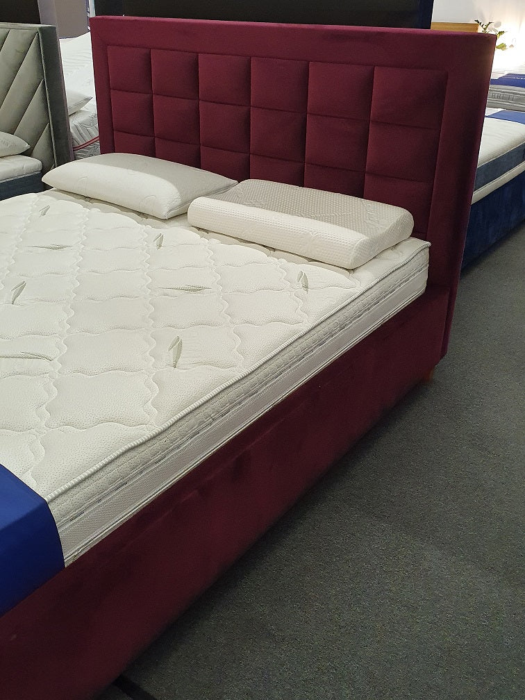 Łóżko Tapicerowane Solo